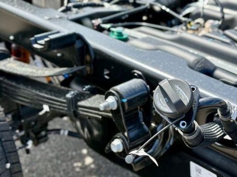 New 2025 Ford F350 XL w/ XL Chrome Package image 8