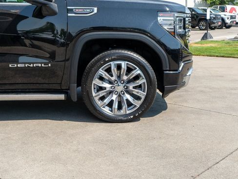Certified 2023 GMC Sierra 1500 Denali w/ Denali Reserve Package AWD/4WD image 40