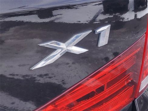 Used 2015 BMW X1 xDrive28i image 7