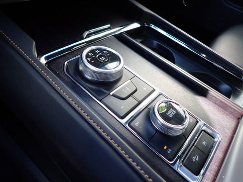 Used 2024 Ford Expedition Max Platinum image 21