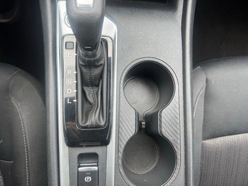 Used 2022 Nissan Altima 2.5 AWD/4WD image 21