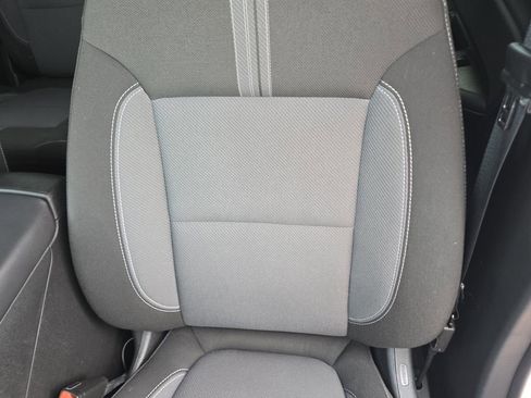 Used 2025 Chevrolet Blazer LT image 19