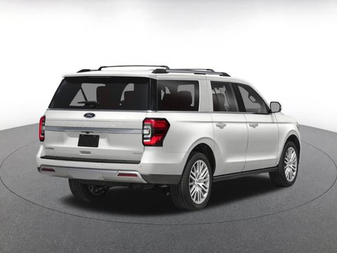 Used 2024 Ford Expedition Max Limited RWD image 2