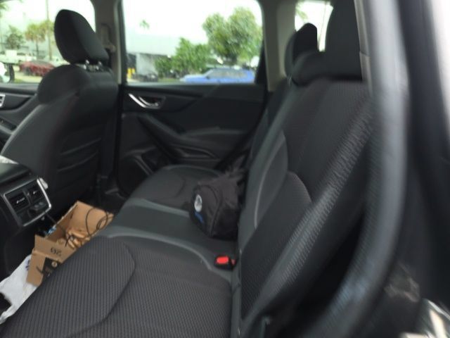Certified 2021 Subaru Forester Premium AWD/4WD image 9