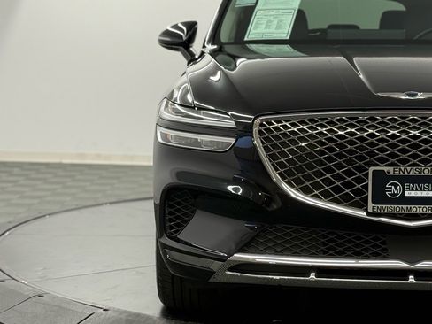 Used 2025 Genesis GV70 2.5T w/ Select Package image 5