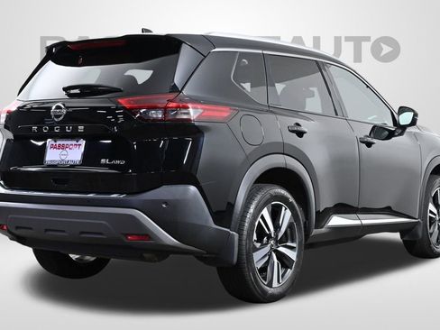 Used 2021 Nissan Rogue SL w/ Premium Package image 10