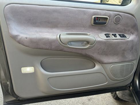 Used 2003 Toyota Tundra SR5 RWD image 13