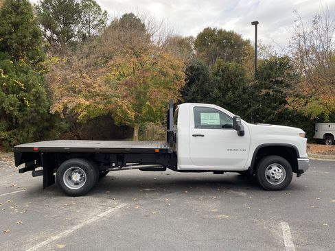 New 2025 Chevrolet Silverado 3500 W/T w/ WT Convenience Package AWD/4WD image 10