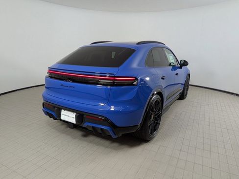 New 2026 Porsche Macan GTS Electric image 9