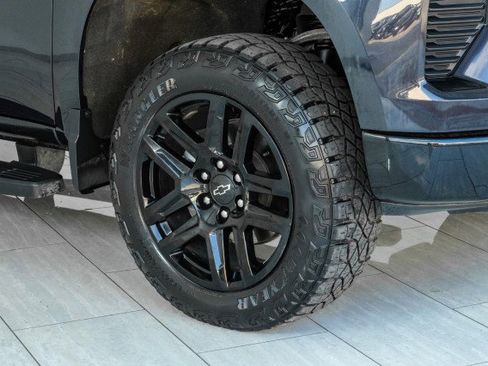 Used 2022 Chevrolet Silverado 1500 LT Trail Boss image 52