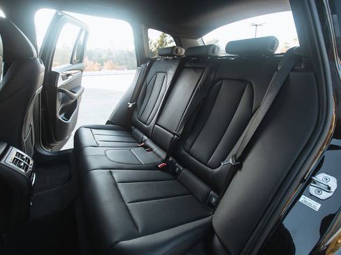 Used 2019 BMW X3 sDrive30i w/ Driving Assistance Package image 15