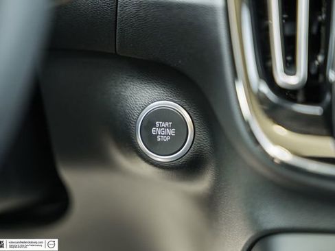 New 2026 Volvo XC40 B5 Plus w/ Climate Package AWD/4WD image 29