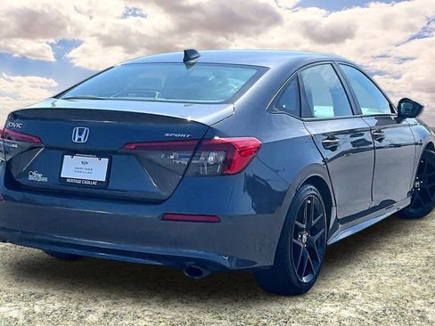 Used 2022 Honda Civic Sport image 5