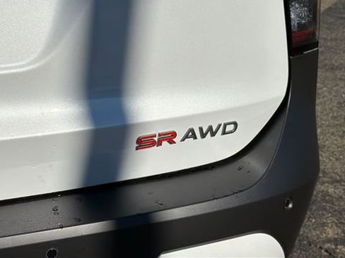 New 2026 Nissan Kicks SR w/ Cold Weather Package image 11