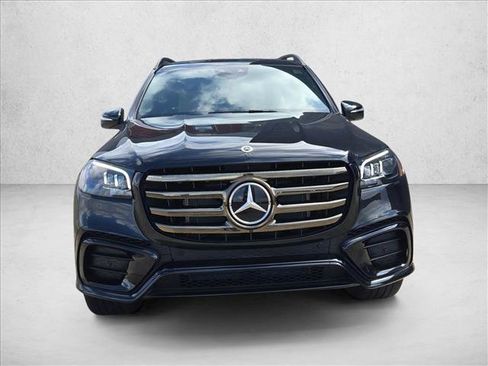 New 2026 Mercedes-Benz GLS 450 4MATIC image 6