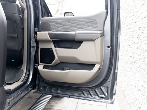 Used 2026 Ford F450 Platinum w/ Platinum Plus Package image 37