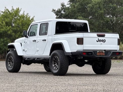 Used 2025 Jeep Gladiator Sport AWD/4WD image 6