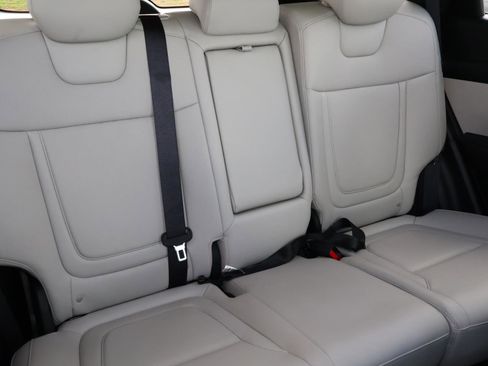 Used 2025 Hyundai Tucson SEL FWD image 20