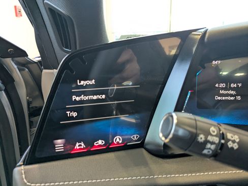 New 2026 Chevrolet Corvette E-Ray image 10