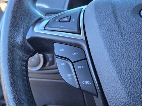 Used 2024 Ford Edge SEL image 31