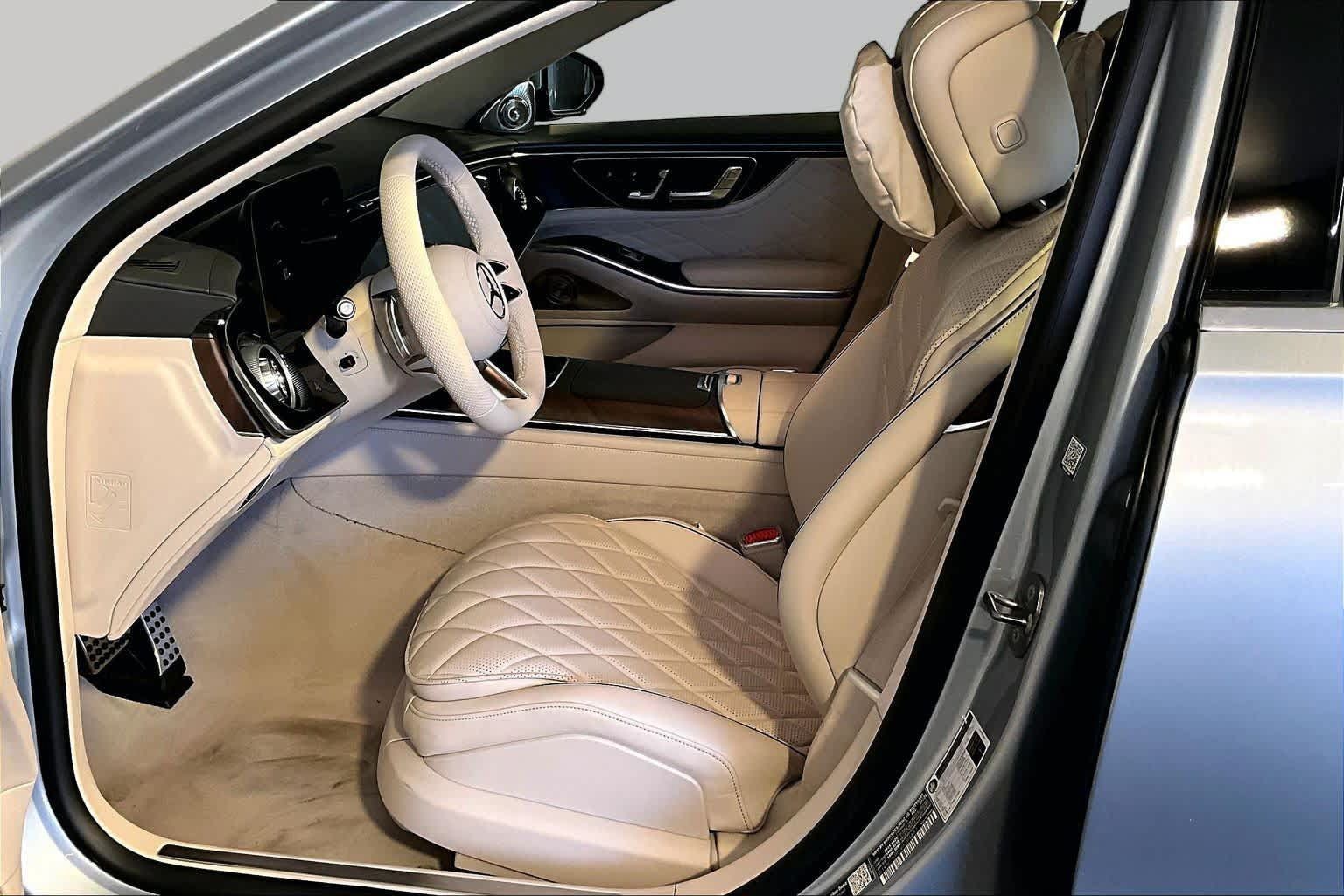 New 2027 Mercedes-Benz S 580 4MATIC Sedan image 13