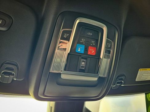 Used 2025 RAM 1500 Big Horn image 32