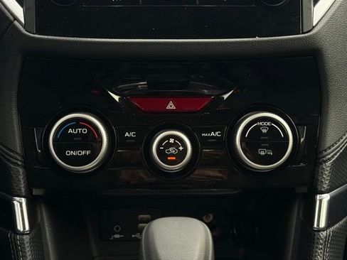 Used 2024 Subaru Forester Premium image 33