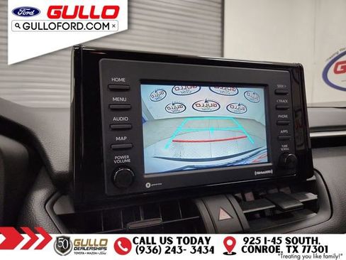 Used 2021 Toyota RAV4 LE image 25