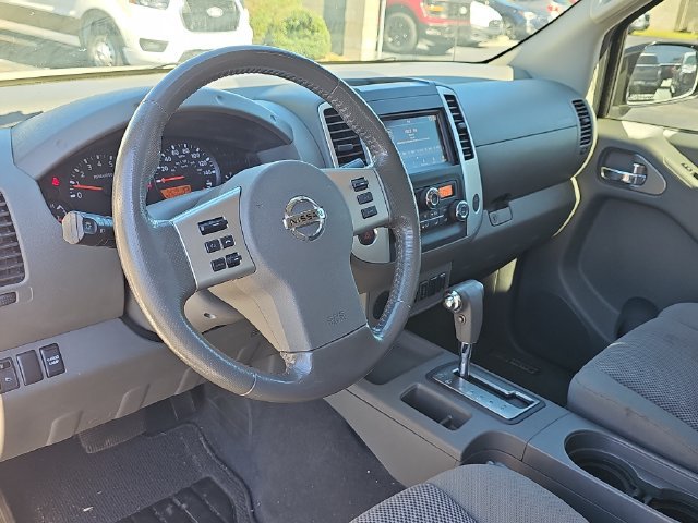 Used 2019 Nissan Frontier SV w/ Value Truck Package RWD image 15