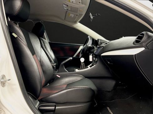 Used 2013 MAZDA MAZDA3 Touring FWD image 16