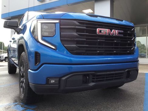 Used 2023 GMC Sierra 1500 Elevation AWD/4WD image 46