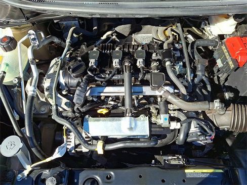 Used 2022 Nissan Versa S image 26