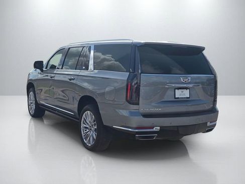 Used 2025 Cadillac Escalade ESV Premium Luxury w/ Touring Package RWD image 7