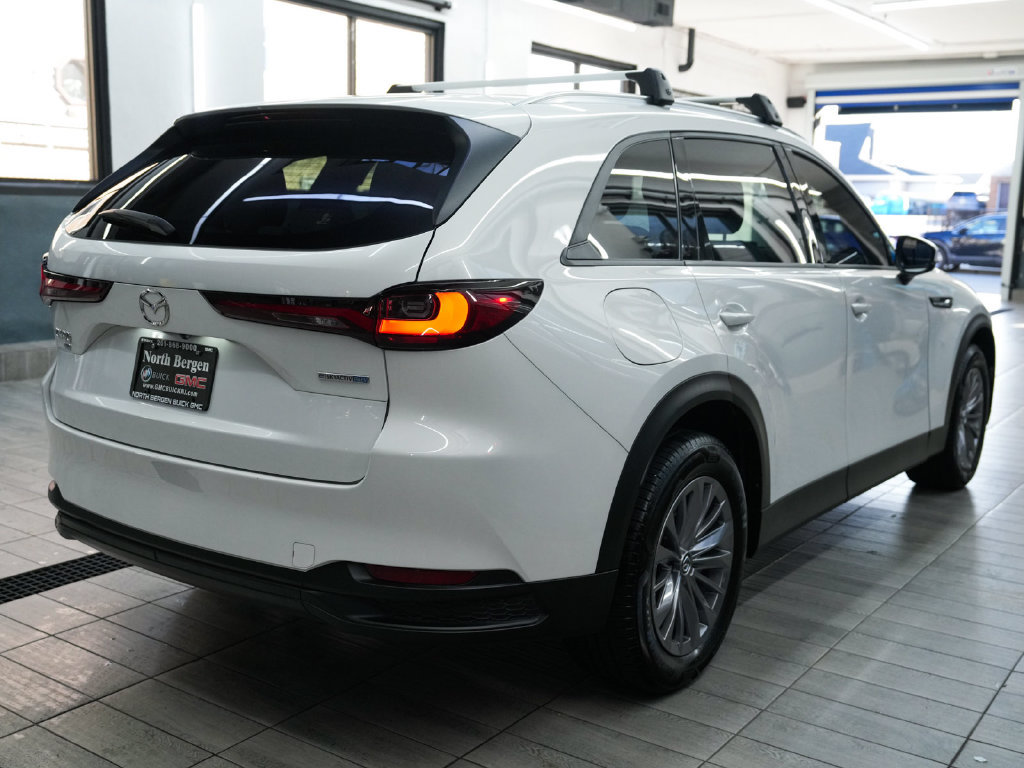 Used 2024 MAZDA CX-90 Plug-In Hybrid w/ Preferred AWD/4WD image 8