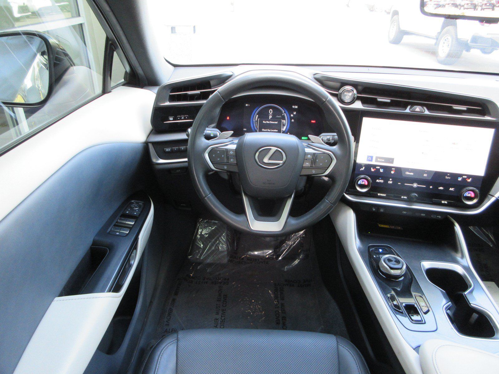 Used 2023 Lexus RZ 450e Premium w/ Technology Package AWD/4WD image 32