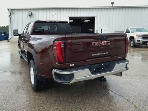 Used 2024 GMC Sierra 3500 SLT w/ SLT Premium Package AWD/4WD image 5
