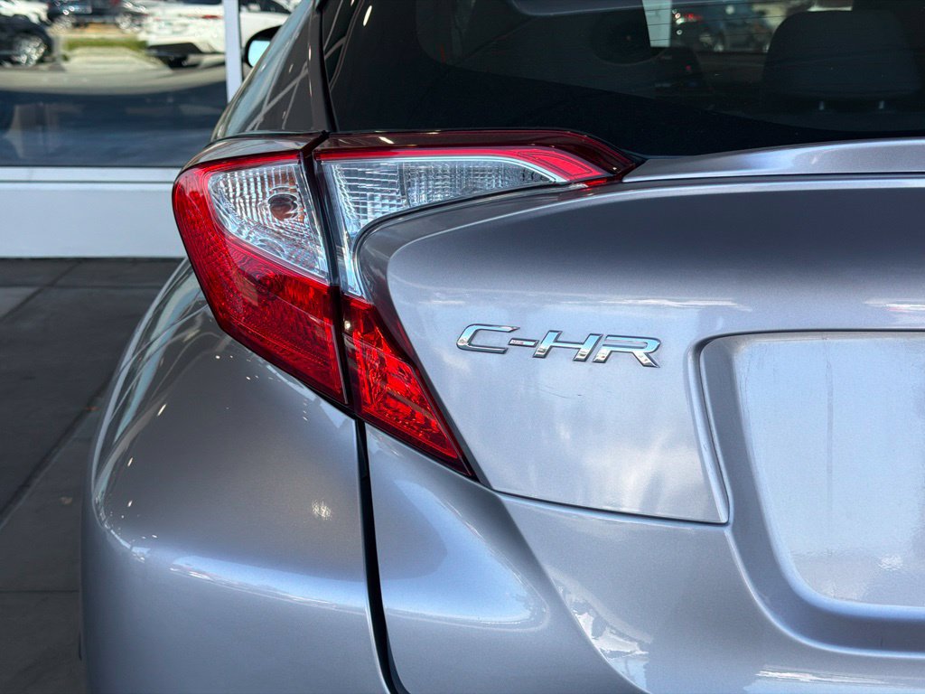 Certified 2018 Toyota C-HR XLE FWD image 11