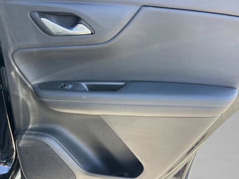 Used 2021 Chevrolet Blazer LT image 27