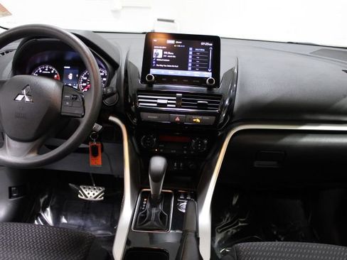 Used 2023 Mitsubishi Eclipse Cross LE image 26