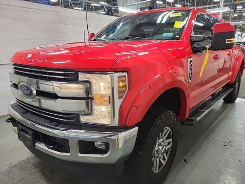 Used 2018 Ford F250 Lariat w/ Lariat Value Package image 3