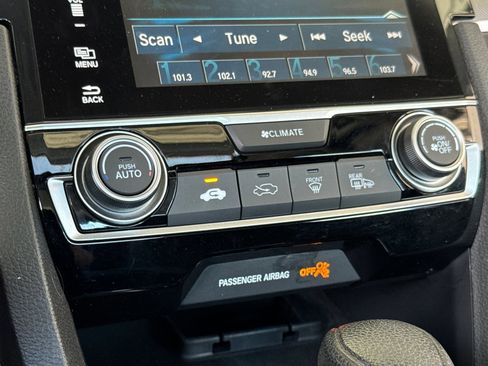 Used 2016 Honda Civic EX image 19