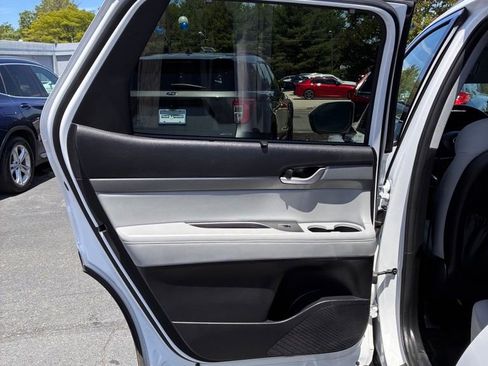Used 2025 Hyundai Palisade SEL AWD/4WD image 52