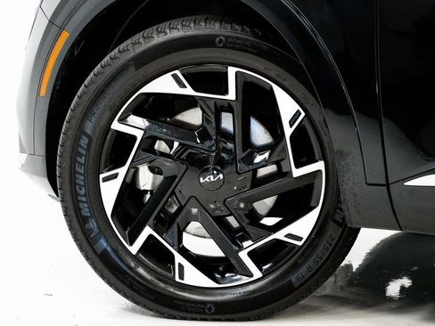 Certified 2023 Kia Sportage SX image 30