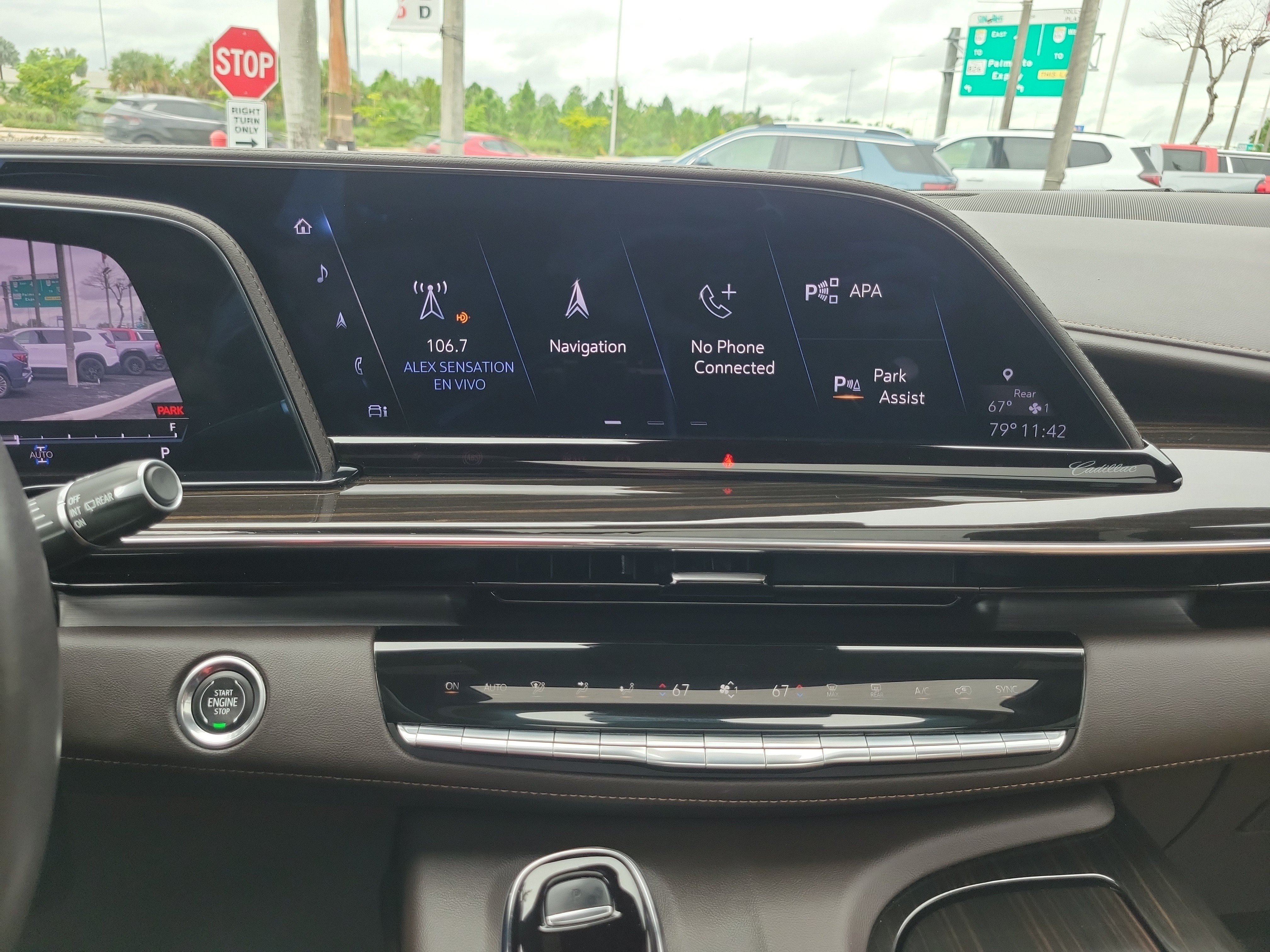 Used 2023 Cadillac Escalade Premium Luxury w/ LPO, Radiant Package AWD/4WD image 24