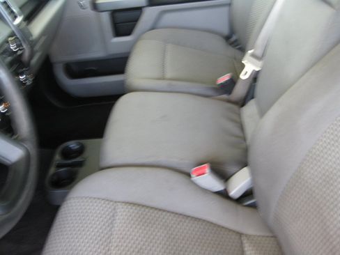 Used 2016 Ford F150 XLT RWD image 24