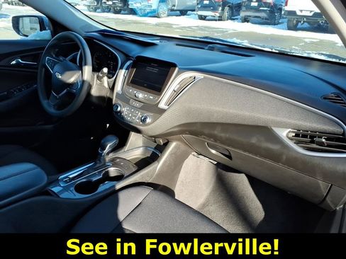 Used 2023 Chevrolet Malibu LT image 15