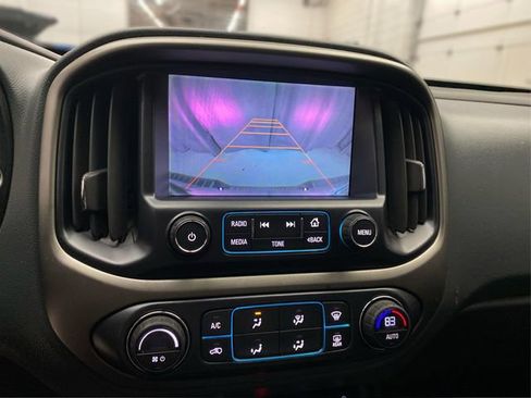 Used 2015 Chevrolet Colorado Z71 image 29