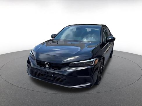 Used 2024 Honda Civic Sport image 6