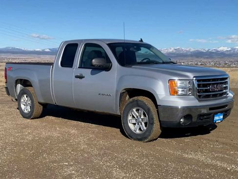 Used 2013 GMC Sierra 1500 SLE w/ Power Tech Package image 2