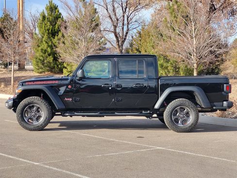 Used 2022 Jeep Gladiator Rubicon w/ Trailer Tow Package image 4